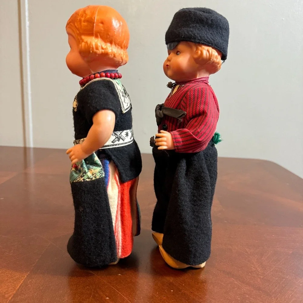 N/A vintage pair